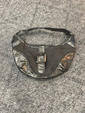 Sleek Metallic Gray Shoulder Bag with Buckle Accent